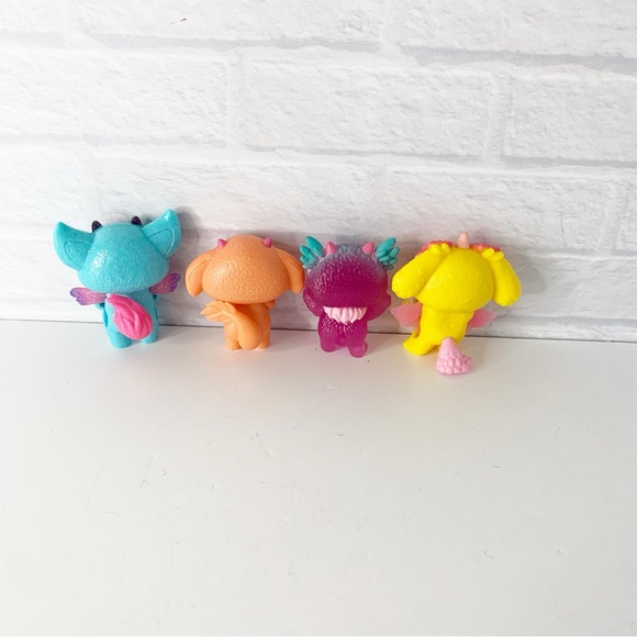 Magic Mixies Mixlings Series 1 Figure Tawny and Series 3 Raina Figure - Picture 7 of 8